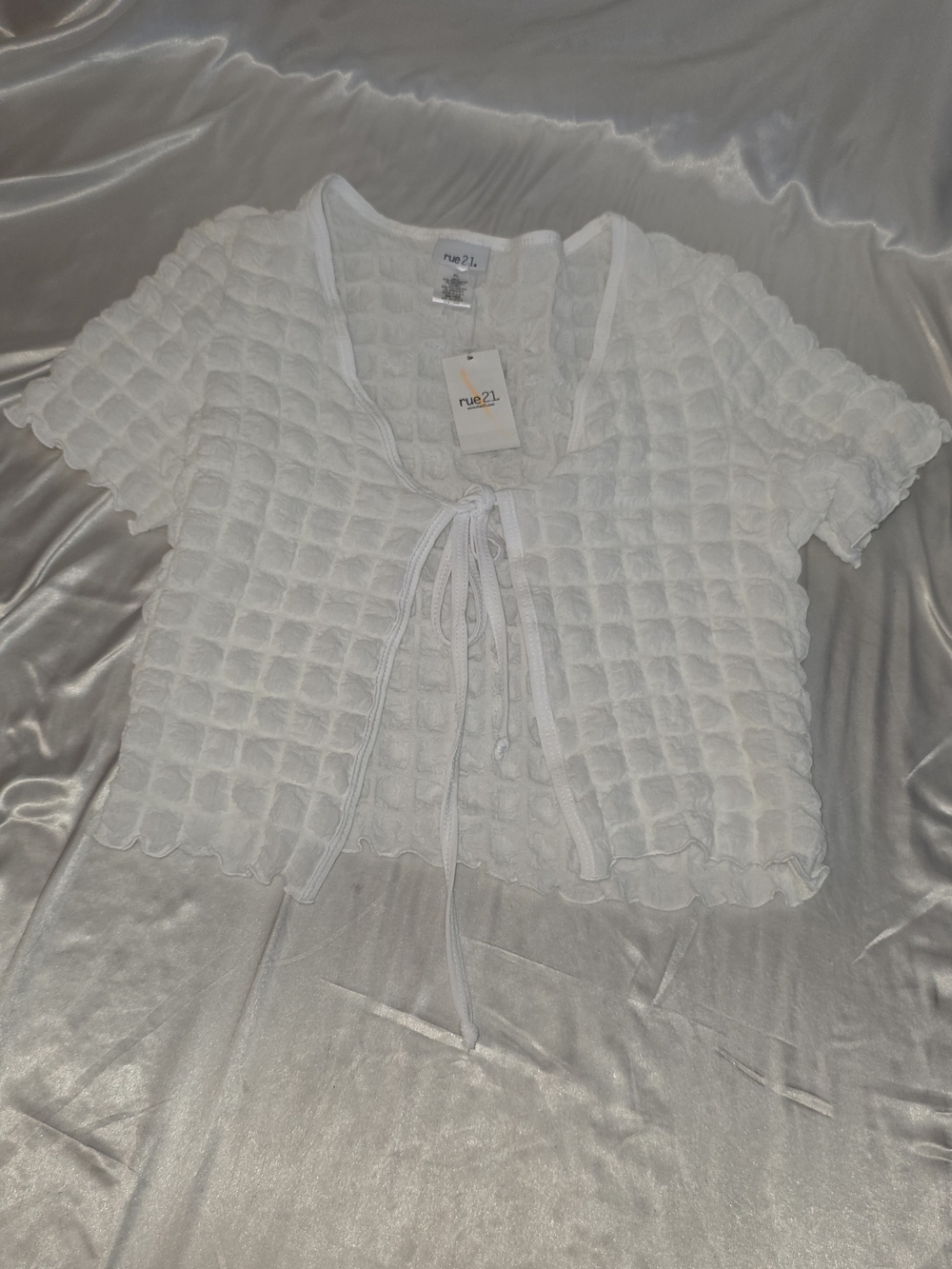 rue21 White Textured Tie-Front Crop Cardigan